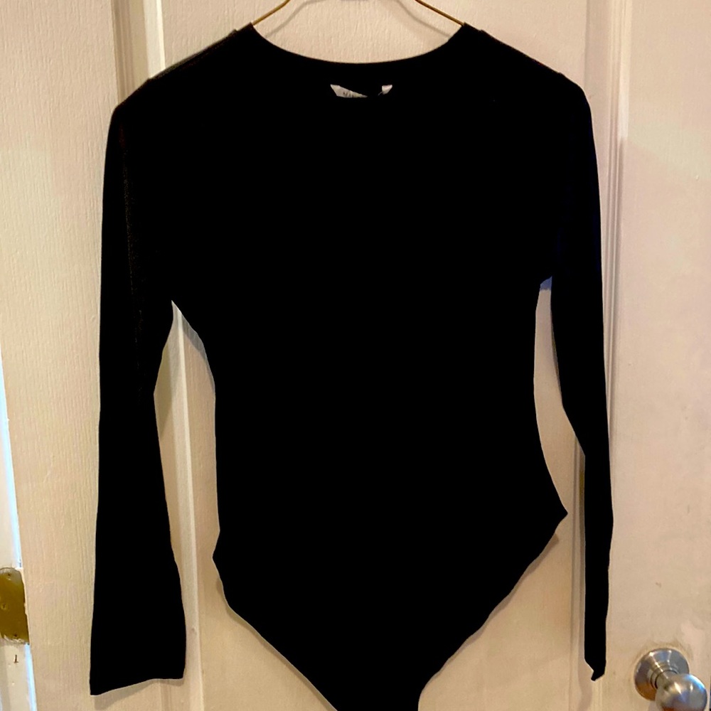 Mango pop Collection women’s Round Neck long sleeve bodysuit w/2 snap buttons